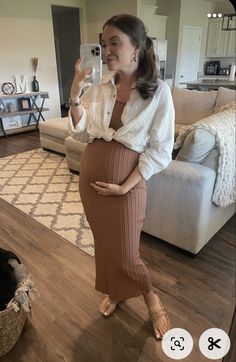 Maternity Capsule Wardrobe, Maternity Work Clothes