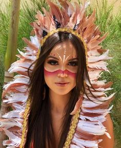 Indian Makeup Costume, Indian Halloween Costumes, Native American Face Paint, Headdress Art, Carnaval Outfit, Face Painting Easy, Face Painting Halloween