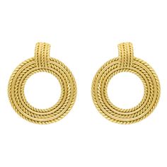 These 18k gold plated earrings feature a rope-textured design with an open circle attached to a stud. Measuring 1 inch in length, they offer a stylish and elegant look. Handmade in Brazil, these earrings blend artisanal craftsmanship with a classic yet modern aesthetic, making them a versatile addition to any jewelry collection. Perfect for both everyday wear and special occasions. Every piece of jewelry is handmade and delicate. To enjoy the jewelry for a long time, please use the appropriate c August Birthstone Jewelry, July Birthstone Jewelry, Creating Jewelry, Jewelry Ring Box, Pearl Jewellery Earrings, Men's Jewelry Rings, Evil Eye Jewelry, Eye Jewelry, Modern Aesthetic