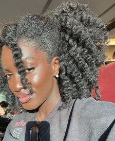 Natural Hair Fashion, Inspiring Hairstyles, 60 Hairstyles, Afro Curls, Easy Hairdos, Find Hairstyles, Marley Hair, Type 4 Hair, Braid Out