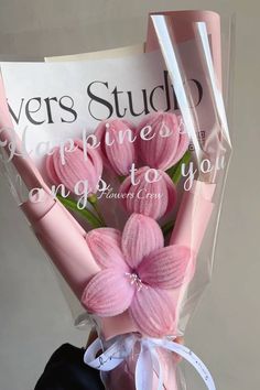 The pink tulip is one of my most beautiful flowers and many girls book the bouquets for friends Chenille Flower Bouquet, Chenille Flowers, Flower Crew, Cute Origami