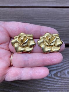 Beautiful earrings! Please see my other listings- I am happy to combine the shipping. Thanks so much! Pierced Earrings, Earings Piercings, Jewelry Earrings Studs, Rose Flower, Festival Season, Beautiful Earrings, Etsy Earrings, Vintage Jewelry, Gold Tones