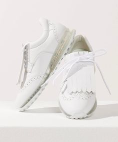 Women's Bellezza White | Nevermindall USA Lady Golfers, Best Golf Shoes, Waterproof Socks, Golf Preppy, Girls Golf, Golf Digest, Golf Shoe