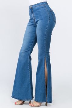 High waisted Denim Side Slit Flare Bottoms – La Collection by Cotton'n Things Jean Poses, New Jeans Trend, Bell Bottom Jumpsuits, Womens Fashion Jeans, Jean Flare, Bottom Jeans, Outfit Jeans, High Waisted Flares, Style Upgrade