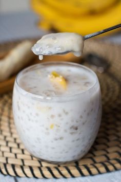 a spoonful of oatmeal sitting on top of a bowl