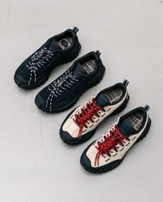 Shoes Sneakers Trendy, Clothing Styles Ideas, Japanese Shoes, Sporty Fits, Sneakers Trendy, Hiking Fits, Mountain Outfit, Shoe Wishlist, Shoes Puma