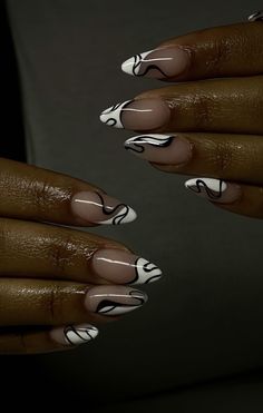 Medium Almond Nails Designs Simple, Almond Nails French Design, Abstract Art Nail Designs, Y2k Nails Acrylic Almond, Fun Almond Nail Designs, Nails Inspo Trendy 2023, New York Nails Aesthetic, Maximalist Nails Almond, Nails Alternative Style