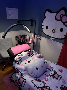 IG : @lashedxvinny #hellokittyaddict #lashroomdecor #lashroomideas Lash Extensions Decor, Hair Set Up In Room, Lash Room In Bedroom, Mobile Lash Van, Beginner Lash Tech Supplies List, Lash Tech Lifestyle, Lash Tech Needs, Lash Tech Aesthetic Instagram, Small Lash Room Set Up