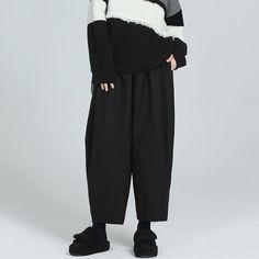 Loose High-waisted Casual Lantern Cropped Pants – stylesock Black Baggy Harem Pants For Winter, Black Wide-leg Harem Pants For Winter, Casual High-waist Winter Bottoms, High Waist Casual Pants For Winter, Black Relaxed Fit Harem Pants For Winter, Casual High Waist Pants For Winter, Casual High Waist Winter Bottoms, Casual High Waist Bottoms For Winter, Cotton Harem Pants For Fall