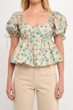 35 Best Easter Outfits For Women 2023 Tops Designs For Jeans, Short Top Designs, Western Tops For Women, Cotton Short Tops, Floral Puff Sleeve Top, Cotton Tops Designs, Crop Top Designs, Fancy Tops