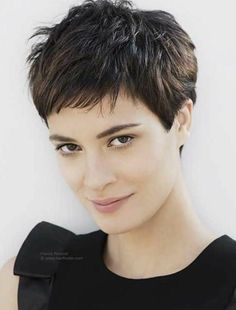 #pixiecuts #cottonpixiecuts #haircutsforgirls Best Trendy Cotton Pixie Haircut For Girls On this, you will find100+ Amazing collections of Cotton pixie haircuts ideas and how Bob Haircuts guide Hottest Chin-length Graduated Bob Haircuts https://youtu.be/2g4diEbyrnY Hairstyles Long Hair || long hairstyle girl for wedding https://youtu.be/vMFw_bJHPgY Choppy Pixie, Short Hair For Boys, Pixie Haircut Styles, Haircut Styles For Women, Thick Hair Cuts, Cute Short Haircuts, Pixie Haircut For Thick Hair, Short Hairstyles For Thick Hair