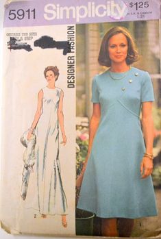 Simplicity 5911 Misses'  dress in size 6 MP and 8 MP, bust 30.5 and 31.5 inches, from 1973. " Dress in Two Lengths...Designer Fashion: The dress V. 1 and 2 with front seam interest and button trim has back zipper closing, high round neckline and skirt stitched to bodice above normal waistline. Short dress V. 1 has short set-in sleeves and top stitching. Long dress V. 2 is sleeveless."Simplicity 59111973Size 6- 8 Miss PetiteBust 30.5 - 31.5 inchesThis pattern is cut but complete.   It is in very Short Dress Patterns, 70s Sewing Patterns, Simplicity Patterns Dresses, A Line Maxi Dress, Vintage Dress Patterns, Look Retro, 1970s Dresses, Evening Dress Fashion, Simplicity Sewing