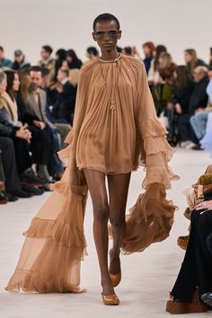 Girl In Paris, Style Mistakes, Couture Collection, Paris Fashion, Paris Fashion Week, Fashion News