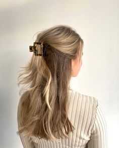 Clip Hairstyles, Hair Essentials, Sleek Hairstyles, Hair Toppers, Good Hair Day, Trendy Hairstyles