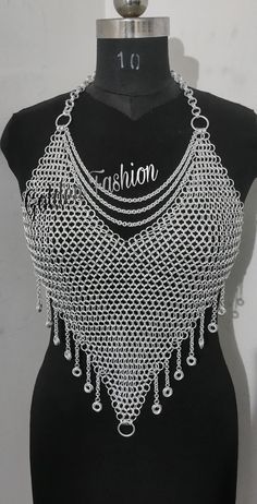 Silver Chain Metal Body Jewelry For Festivals, Festival Silver Chain Body Jewelry, Silver Bohemian Metal Body Chain, Fantasy Metal Body Jewelry For Festival, Chainmail Clothing, Chainmail Top, Shein Fits, Scale Mail, Metal Jewelry Making