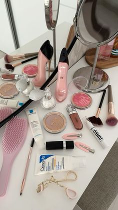 Good Girl Blush, Glowing Makeup, Princess Girl, Good Girl, Everything Pink, Makeup Essentials, Just Girl Things, Just Girly Things, Aesthetic Makeup