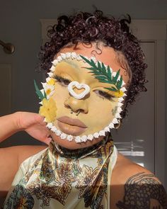 anya ☆.⋆ on Instagram: “₊·🌿∗♡🍋MISS MERINGUE🍋♡∗🌿‧₊ °₊ ₊° ♡ okay okay, i know lemon meringue is a pie but just pretend it’s a cake, too ¯\_(ツ)_/¯ drop some other…” Lemon Makeup, Eyeshadow Designs, Different Makeup Looks, Drawing Challenges, Spring Fairy, Okay Okay, Edgy Aesthetic, Face References