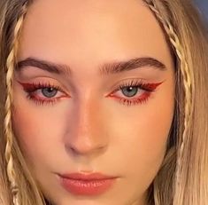 Red Eye Looks For Prom, Red Liner Makeup Looks, Red Euphoria Makeup, Red Inspired Makeup, Red Eyeliner Makeup Looks, Red Eyeliner Aesthetic, Red Liner Makeup, Red Make Up Looks, Red Makeup Looks For Prom