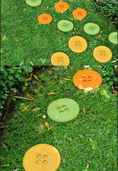 Play Garden, Garden Stepping Stones, Meteor Garden 2018, Stones Diy, Room Deco, Diy Buttons, Garden Living, Animal Crossing Qr, Easy Garden