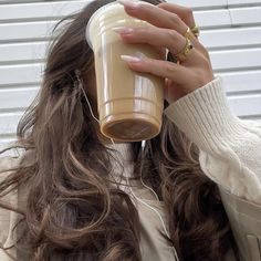 Summer Preston, Vanilla Aesthetic, Back To University, Pelo Cafe, Brunette Aesthetic, Pink Vanilla, Icons Girls, Girl With Brown Hair, Vanilla Girl