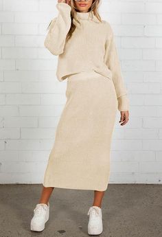 Italy Essentials, Flare Skirt Outfits, Sweater Set Outfits, Knit Skirt Outfit, 2 Piece Sweater, Sweater Skirt Set, Outfits Dress, Skirt Casual, Fall Hoodies