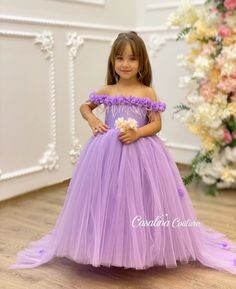 Princes Dress For Kids, Kid Princess Dresses, Flowergirls Dress, Vestido Color Lila, Princess Dress Long, Dress With 3d Flowers, Princess Dresses Kids, Rapunzel Dress