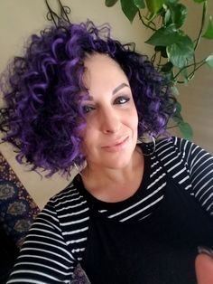 Curly Purple Hair, Purple Curls, Short Purple Hair, Hair Curled, Lavender Hair Colors, Dyed Curly Hair, Purple Tips, Grey Curly Hair, Grey Hair Inspiration