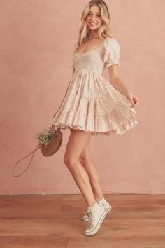 Romantic Dress Casual, Breath Of Youth, Bloom Dress, Getaway Dress, Tiny Butterfly, Casual Outfit Inspiration, Golden Heart, Aesthetic Shirts, Short Dresses Casual