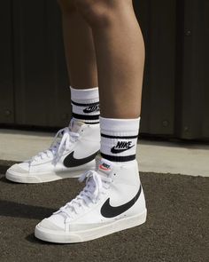 17 Best Gift Ideas for Tween Girls - Paisley & Sparrow Nike Mid 77, Nike Blazer Mid 77 Women, Blazer Mid 77 Outfit, Retro Branding, Blazer 77, How To Wear Blazers, Blazer Mid 77 Vintage, Nike Blazer Mid 77, Nike Blazer Mid