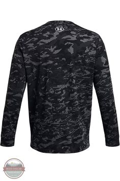 the back of a black camo jacket