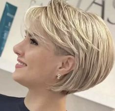 Pixie Layered Bob, Transformation Inspiration, Chin Length Haircuts, Pixie Hair, Short Hairstyles For Thick Hair, Short Layered