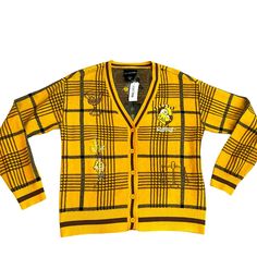 Harry Potter Hufflepuff Women's Cardigan - Boxlunch Exclusive Look Positively Enchanting In Your Next Potions Class With This Harry Potter Cardigan! Features The Hufflepuff House Crest On The Chest, Along With More Embroidered Details To Help Celebrate Your House Pride. Complete The Look With The Matching Knit Tank Top (Sold Separately)! A Boxlunch Exclusive! 50% Recycled Polyester; 28% Polyester; 22% Viscose Unisex Women's Size S Harry Potter Cardigan, Harry Potter Sweater, Hufflepuff House, Harry Potter Hufflepuff, Womens Cardigan, Knitted Tank Top, Knit Tanks, Sweaters & Cardigans, Harry Potter