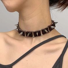 Bold Spiked Punk Necklace - Adjustable Leather Choker - In Control Clothing Kalung Choker, Studded Collar, Leather Choker Necklace, Black Punks, Collar Chain, Gothic Necklace, Neck Jewellery, Estilo Punk, Leather Chokers