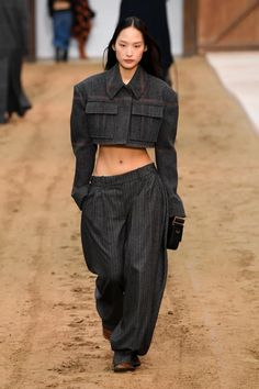 Fall 2023 Ready To Wear, 2023 Ready To Wear, Sanya, Looks Black, Ex Machina, Streetwear Fashion Women, Fall 2023, Fashion Show Collection, Paris Fashion