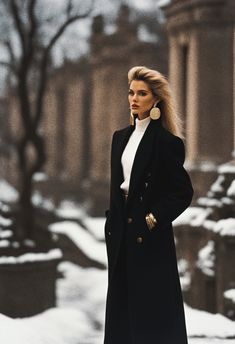 old money, luxury, 90s, 80s, winter, long coat, chunky gold earrings, fashion, model, classic, elegant, vintage 80s Rich Women Fashion, 90s Money Aesthetic, 80s Fashion Old Money, 90s Inspired Winter Outfits, Old Money 80s Outfits, Old Money Coats Women, Old Money Outfits 90s, Old 90s Fashion, Elegant 80s Fashion