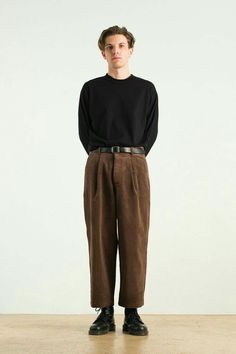 Corduroy Pants Outfit, Corduroy Pants Men, Cord Pants, Cords Pants, Stylish Mens Outfits, Brown Pants, Moda Vintage, Pants Men, 가을 패션