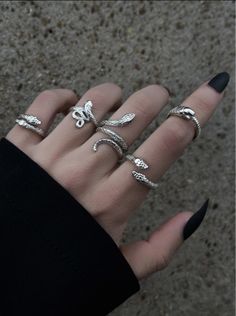 قلادات متدلية, Snake Rings, Serpent Jewelry, Aesthetic Rings, Edgy Jewelry, Snake Ring Silver, Snake Jewelry