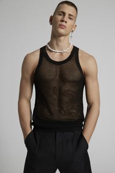 Mesh Tank Top Outfit, Mode Queer, Mesh Top Outfit, Augusta Alexander, Mesh Clothing, Mens Crop Top, Mesh Fashion, Tank Outfit, Queer Fashion