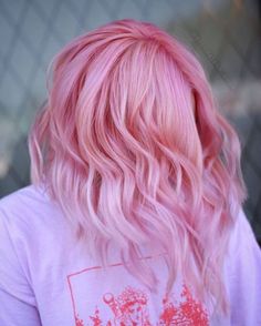 Nude Pink Color Bubble Gum Pink And Blonde Hair, Light Pink Hair Extensions, Pastel Pink Curly Hair, Pink Hair Bubblegum, Virtual Insanity, Mermaid Hair Blonde Pink, Color Formulas, Colourful Hair, Hair Color Formulas