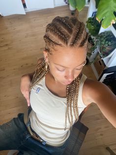 Braid Hairstyles For Black Women Natural, Braids For White Girls Hair, Cornrows White Girl, Hair Aesthetic Braids, Honey Blonde Cornrows, Blond Cornrows, 5 Cornrows, 4 Cornrows, Blonde Cornrows