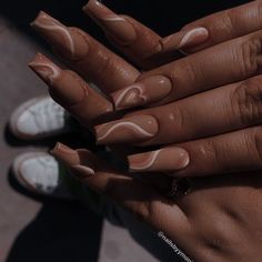 Matte Brown Nails Design, Almond Nails Designs Brown, Brown Nails Art, Brown Heart Nails, Red Nail Gel, Nail Gel Manicure, Ongles Beiges, Beige Nails Design, Party Concept