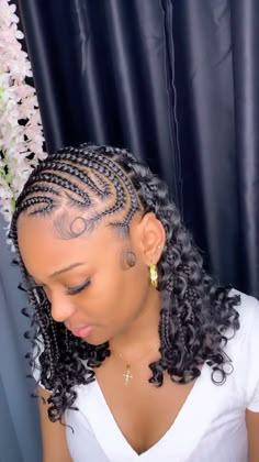 Cornrow Braids Ideas For Black Women, Short Side Braid Hairstyles, Creative Braided Hairstyles For Black Women, Cornrows Braids Side Part, Quick Cute Braids For Black Women, One Sided Braided Hairstyles, Half Up Half Down Braiding Hairstyles, Hairstyles For Bob Braids, Braids For The Summer Black Women