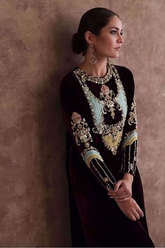 Velvet Long Shirt, Dress Pakistani Style, Stylish Short Dresses, Designer Party Wear Dresses