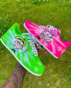 Custume Shoes, Custom Dunks, Sequin Sneakers, Marvel Shoes, Nike Shoes Women Fashion, Pretty Sneakers, Futuristic Shoes