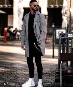 Chaqueta Outfits With Coats, Sporty Outfits Men, Workout Man, Trendy Winter Fashion, Full Of, To Wear, Fashion Suits For Men