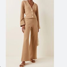 Wide-Legs Pants In A Cozy Wool-Blend Offer Easy Sophistication. Elasticized Waistband Pull-On Styling Virgin Wool/Polyamide . Made In Usa Psc2/10 Pinterest Fashion, Soft Wool, Sweater Weather, Flared Sleeves, Style Ideas, Street Style Women, Classy Outfits, Wide Leg Pants, Trendy Outfits