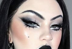 Elvira Makeup, Orb Of Light, Moon Cosmetics, Black Moon Cosmetics, Goth Eye Makeup, Vampy Makeup, Dark Makeup Looks, Vampire Makeup, Punk Makeup