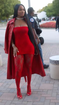 Red Birthday Outfit Winter, Red Photoshoot Black Women, Red Clothes Aesthetic, Red Outfits Black Women, Chinese New Year Outfit, Birthday 25, Chic Fits, Dinner Fits, Homecoming Outfit