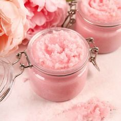 Pink Peony Body Scrub Project | Bramble Berry Easy Diy Body Scrub, Diy Sugar Scrub Recipe, Body Scrub Recipe, Sugar Scrub Homemade, Diy Body Scrub, Sugar Scrub Diy, Exfoliating Body Scrub, Diy Scrub, Sugar Body