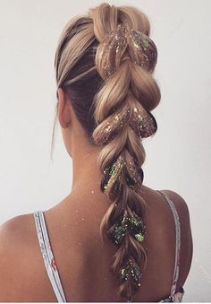 Trendy We Fryzurach, Prom Hairstyles For Long Hair, Festival Hair, Long Blonde, Trending Hairstyles, Prom Hairstyles, Hoco Hair, Long Blonde Hair, Box Braids Hairstyles